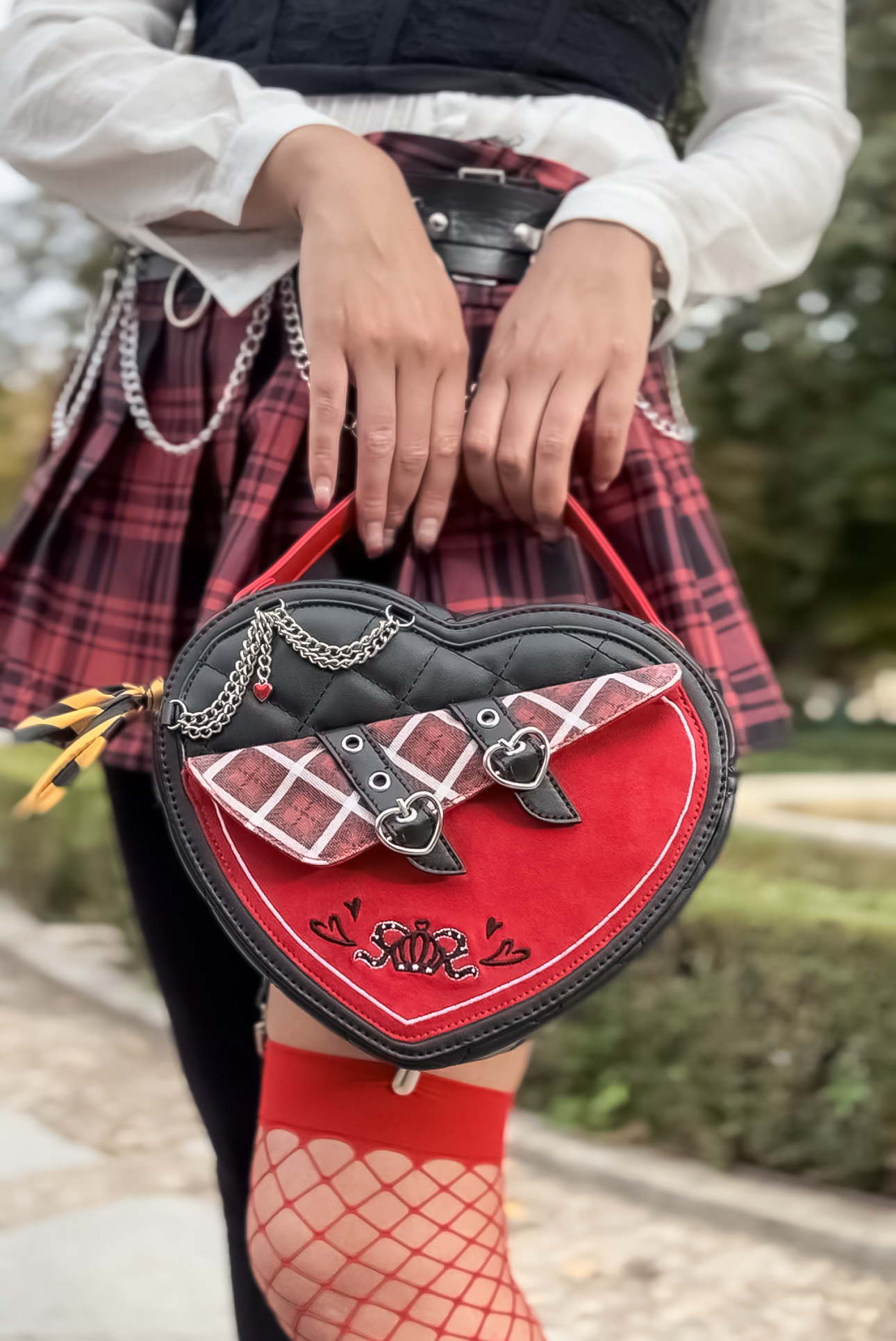 ✦ PREORDER ✦ Rebel Heart Bag