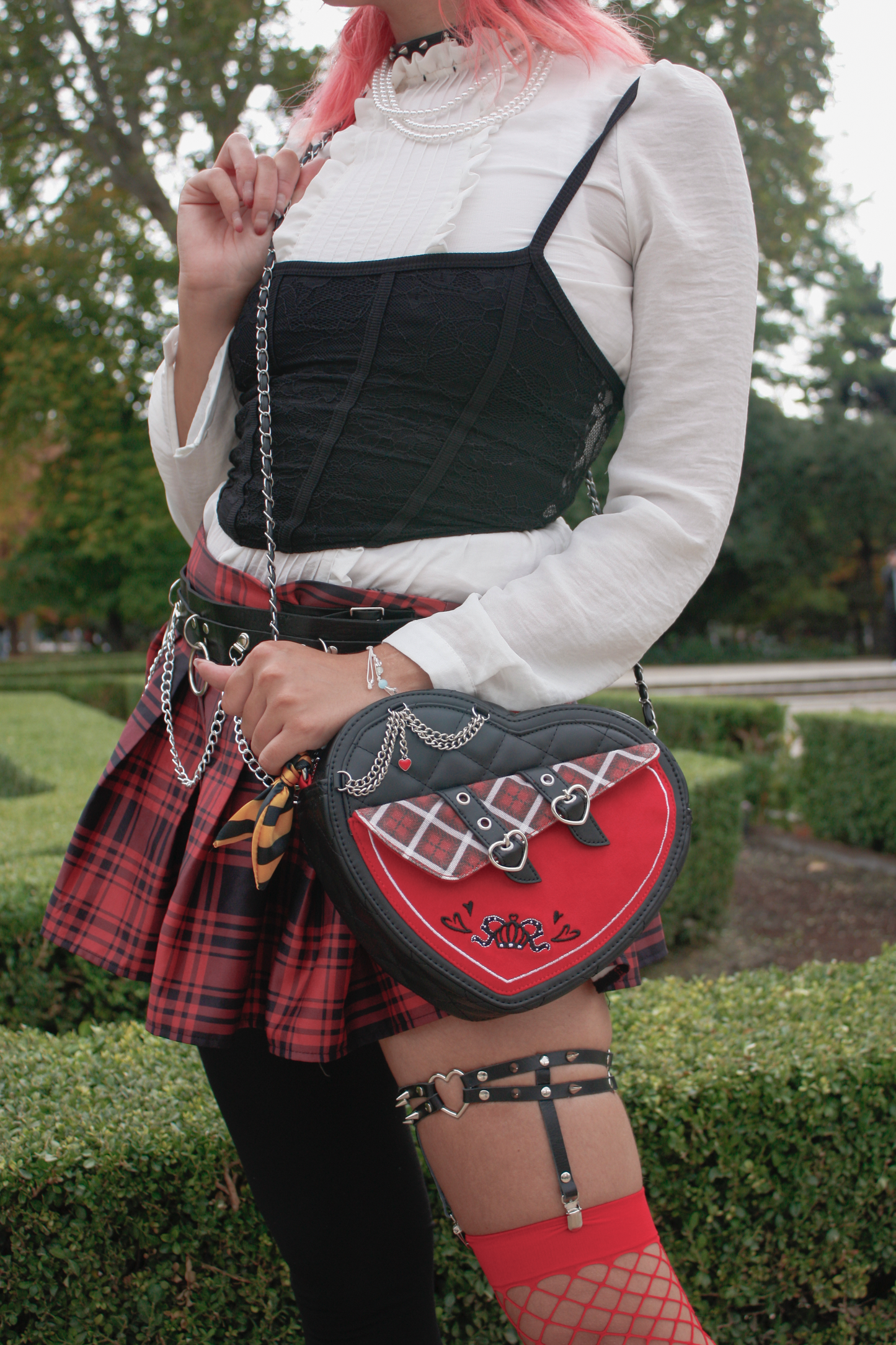 ✦ PREORDER ✦ Rebel Heart Bag